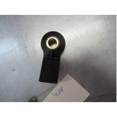 19L114 Knock Detonation Sensor For 11-16 Volkswagen Jetta  2.0 030905377D
